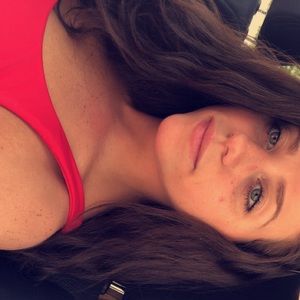 Meet your Posher, Carly